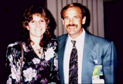 Janny Wurts and husband Don Maitz.