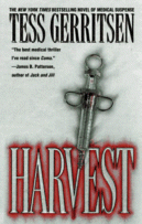 Cover of Harvest by Tess Gerritsen